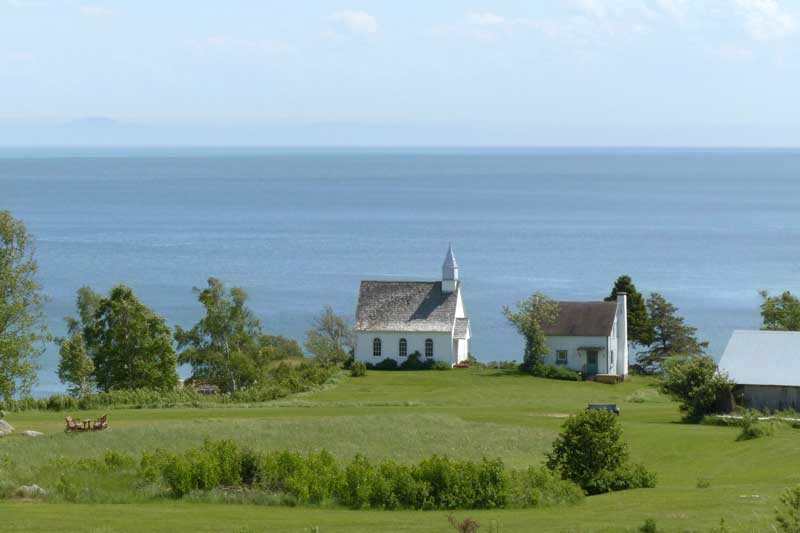 Port-au-Persil : l'église et le presbytère
